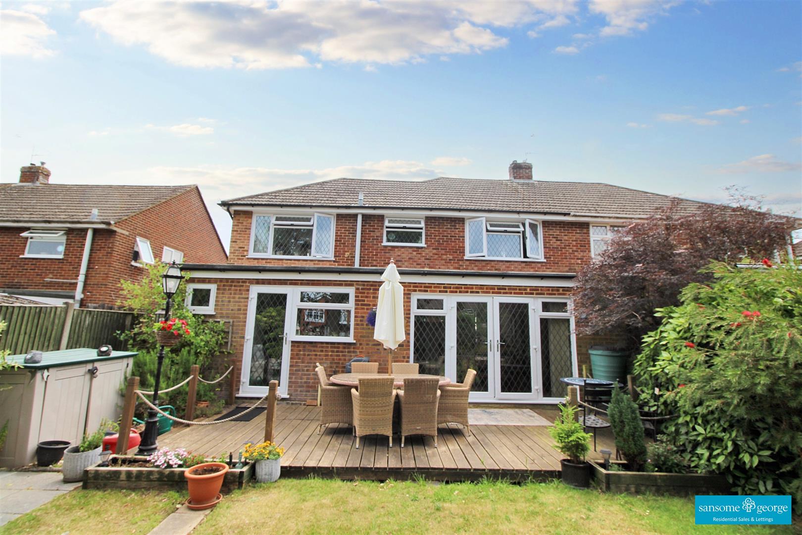 Warborough Avenue, Tilehurst, Reading